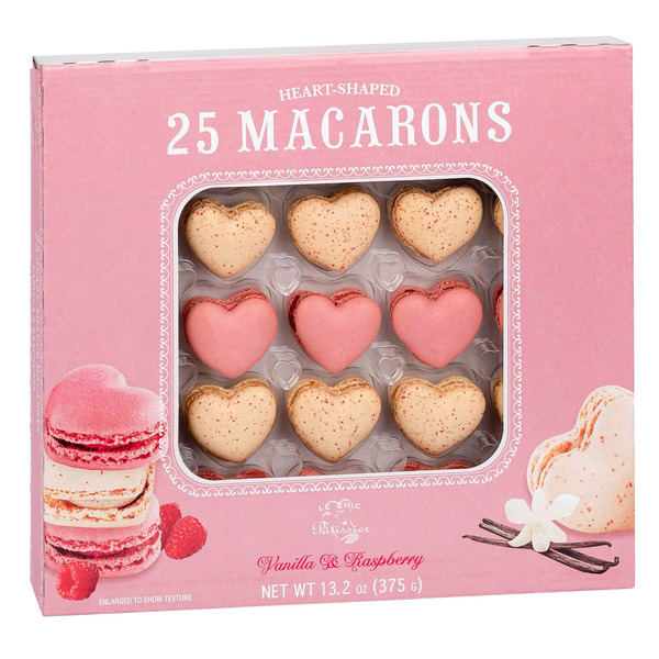 Pies & Cakes La Chic Patissier Heart Macaron, 25 ct hero