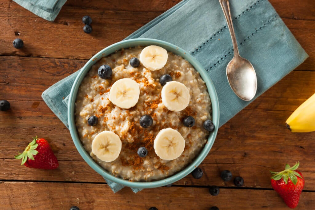 Homemade Healthy Steel Cut Oatmeal with Fruit and Cinnamon