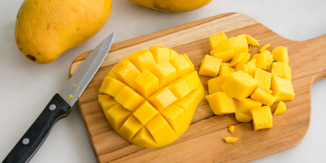 How to Cut a Mango with Step-by-Step Instructions
