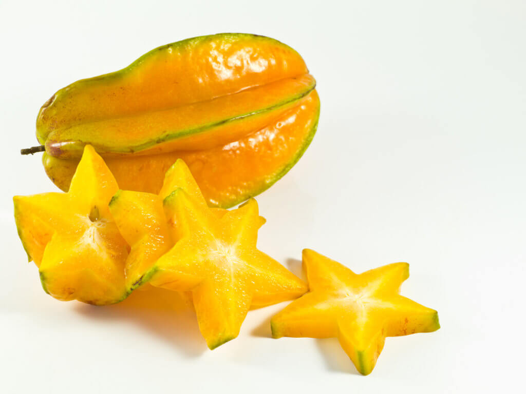 How to Cut Star Fruit with Step-by-Step Instructions