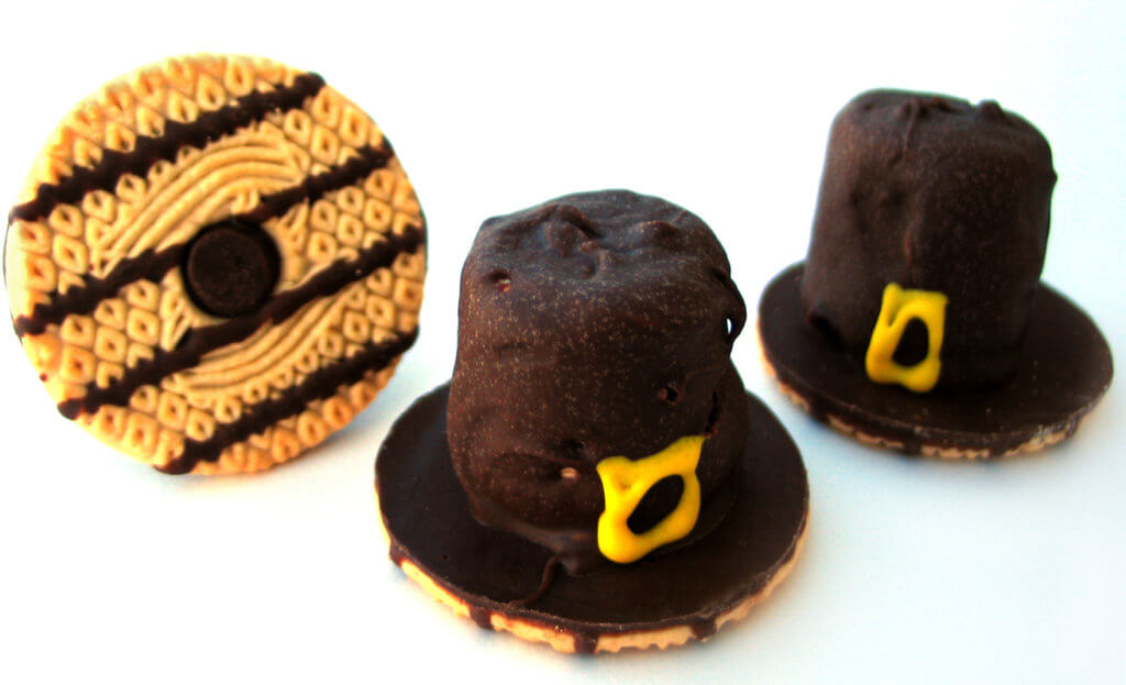 Pilgrim Hats made from cookies and truffles.