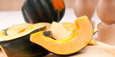 How to Cut Acorn Squash with Step-by-Step Instructions