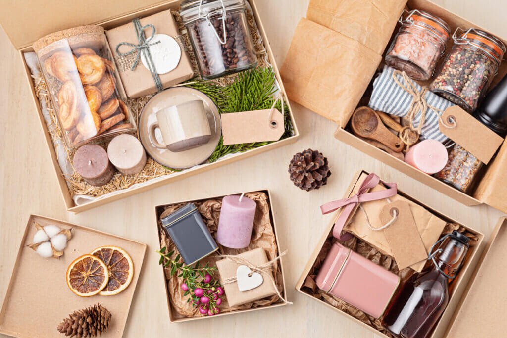 Our 17 Best Valentine's Day Gift Wrapping and Packaging Ideas