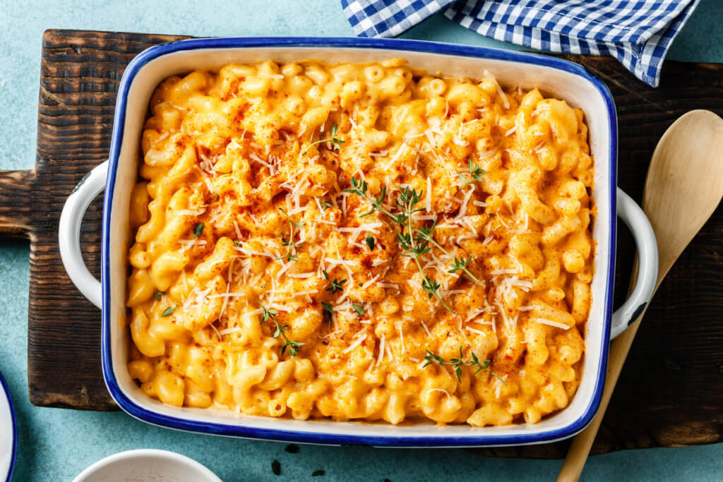 traditional american dish macaroni pasta and a cheese sauce