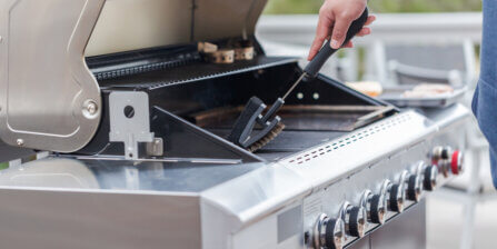 How to Clean a Grill: A Step-by-Step Guide