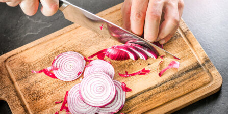 How to Cut an Onion with Step-by-Step Instructions