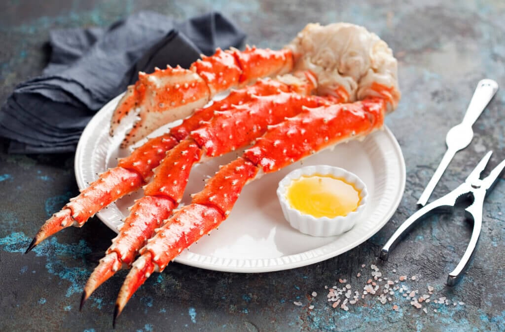 https://www.instacart.com/company/wp-content/uploads/2022/08/crab-meat-2-1024x672.jpg