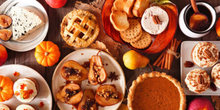 How to Plan Seasonal Fall Party Food + 20 Inspirational Fall Food Ideas