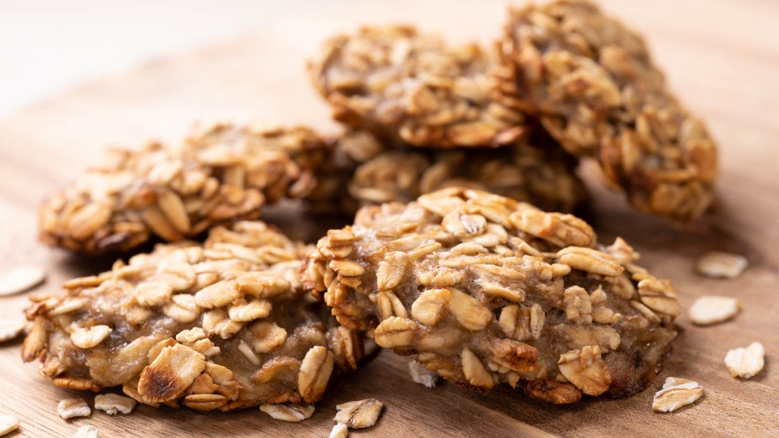 Oatmeal bites for dogs