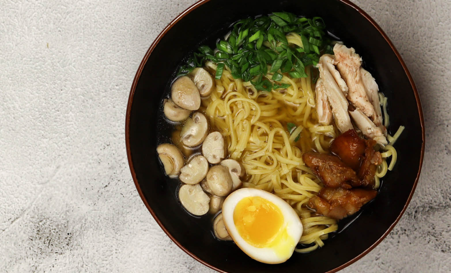 Soothing chicken ramen with egg and veggies