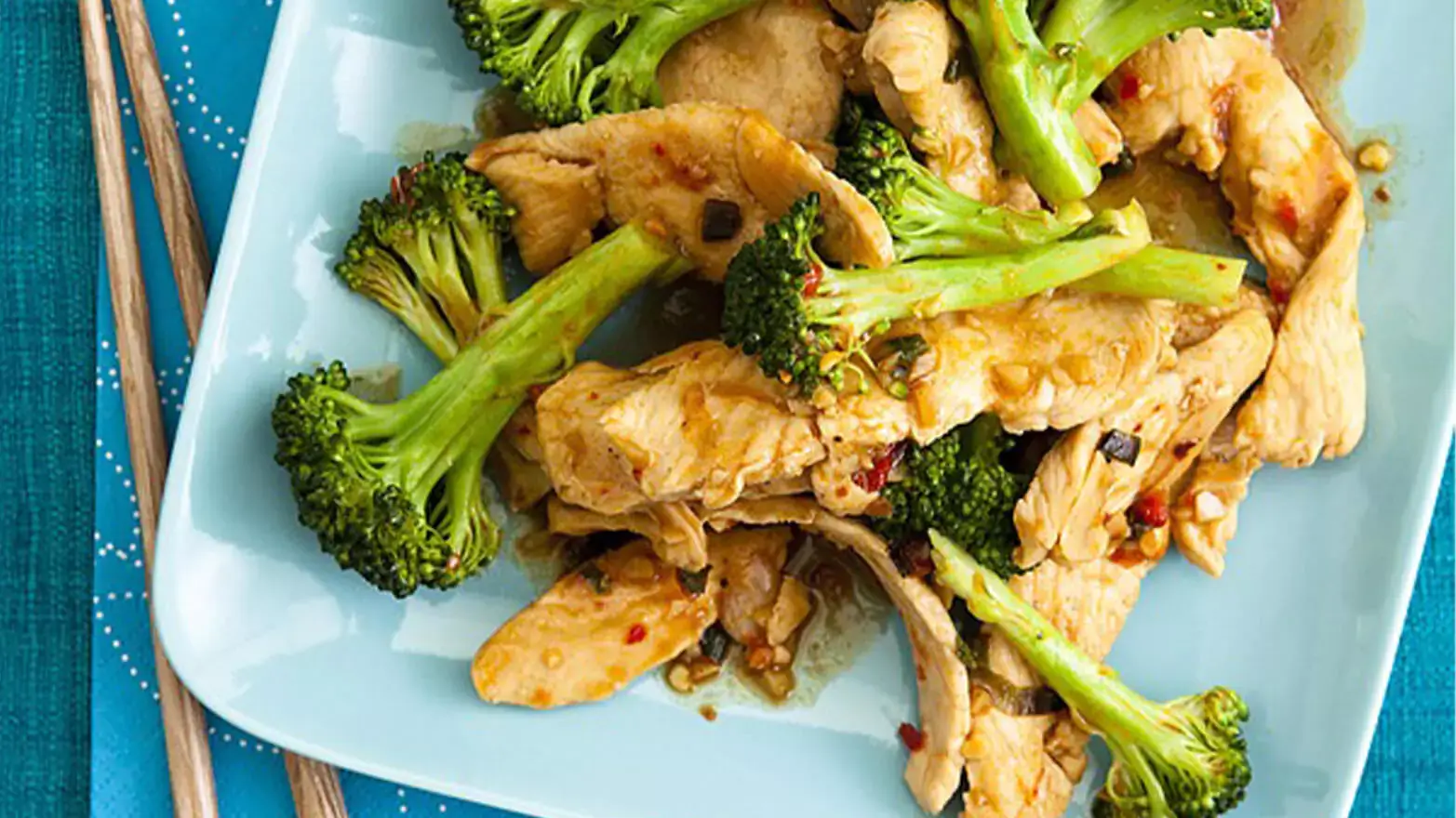 chicken stir fry with broccoli
