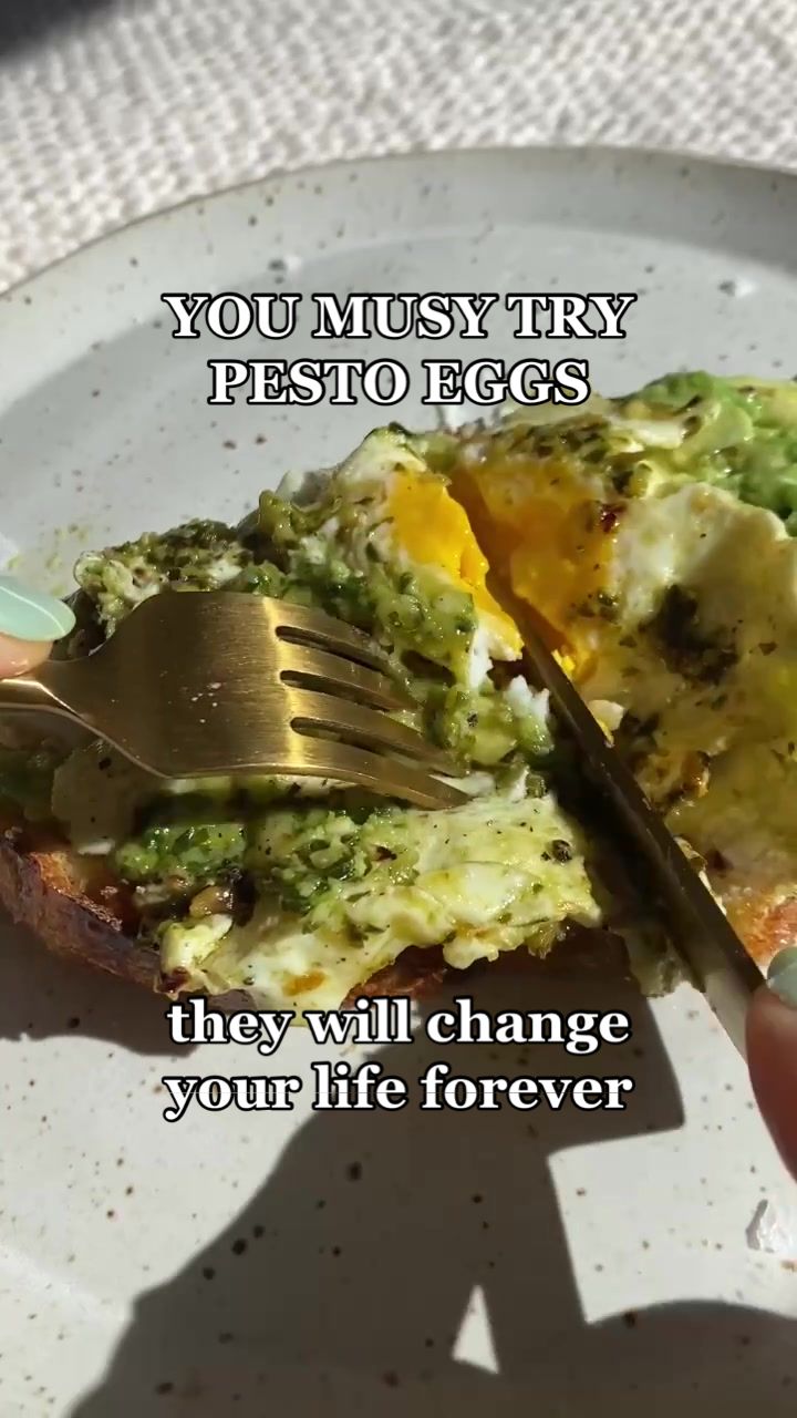 #eggs #pestoeggs #homecook