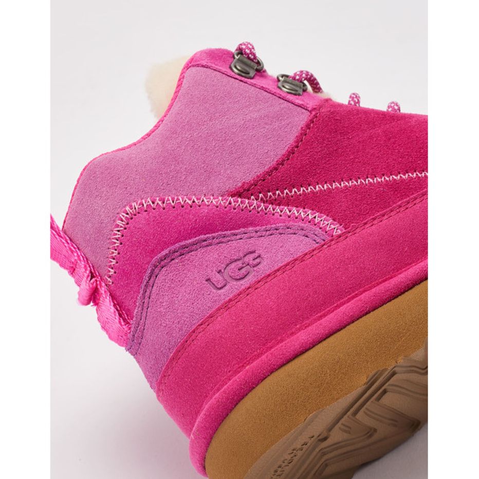 UGG Highland HI Heritage Grade-School Shoes, Size 6 (1 pair) Delivery ...